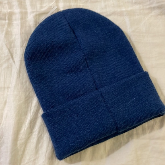 Land Rover Navy Beanie - Picture 5 of 5